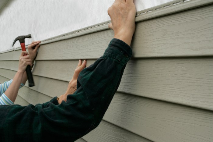 Replace House Siding With Ease